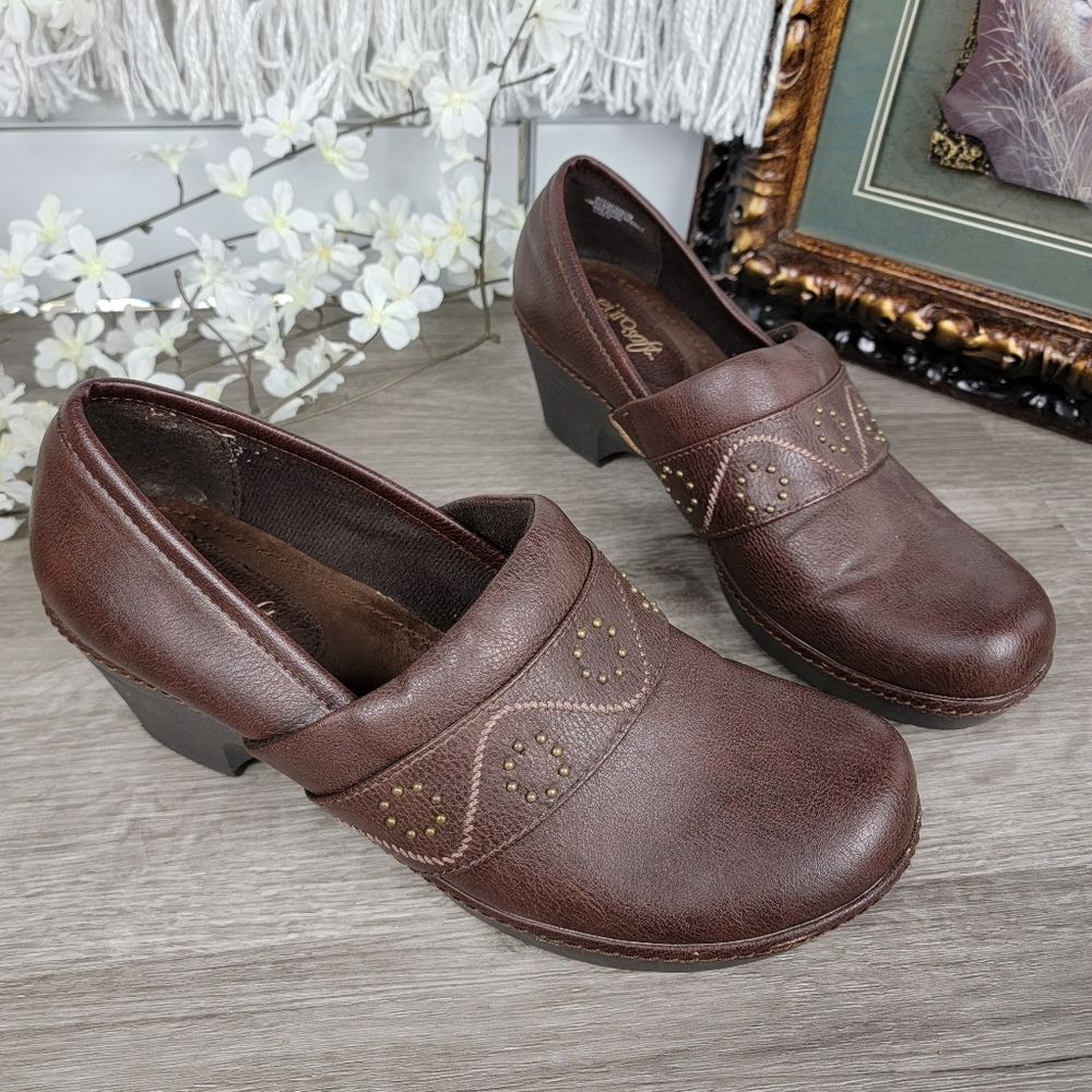 Euro Soft by Sofft Baelyn Clogs